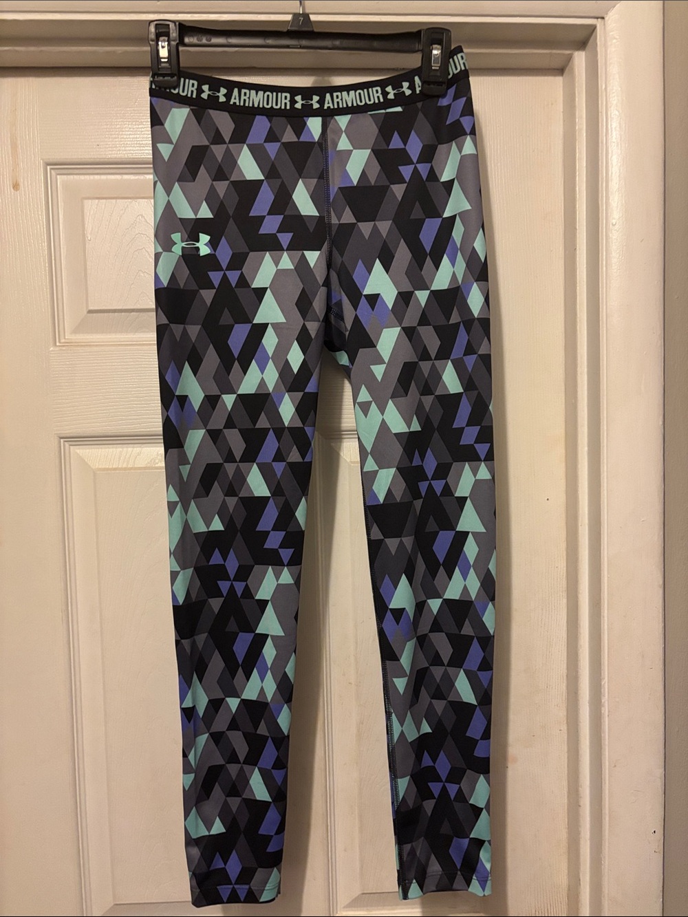 Under Armour Girls' (Youth)Geometric Compression Leggings - Teal, Black & Purple